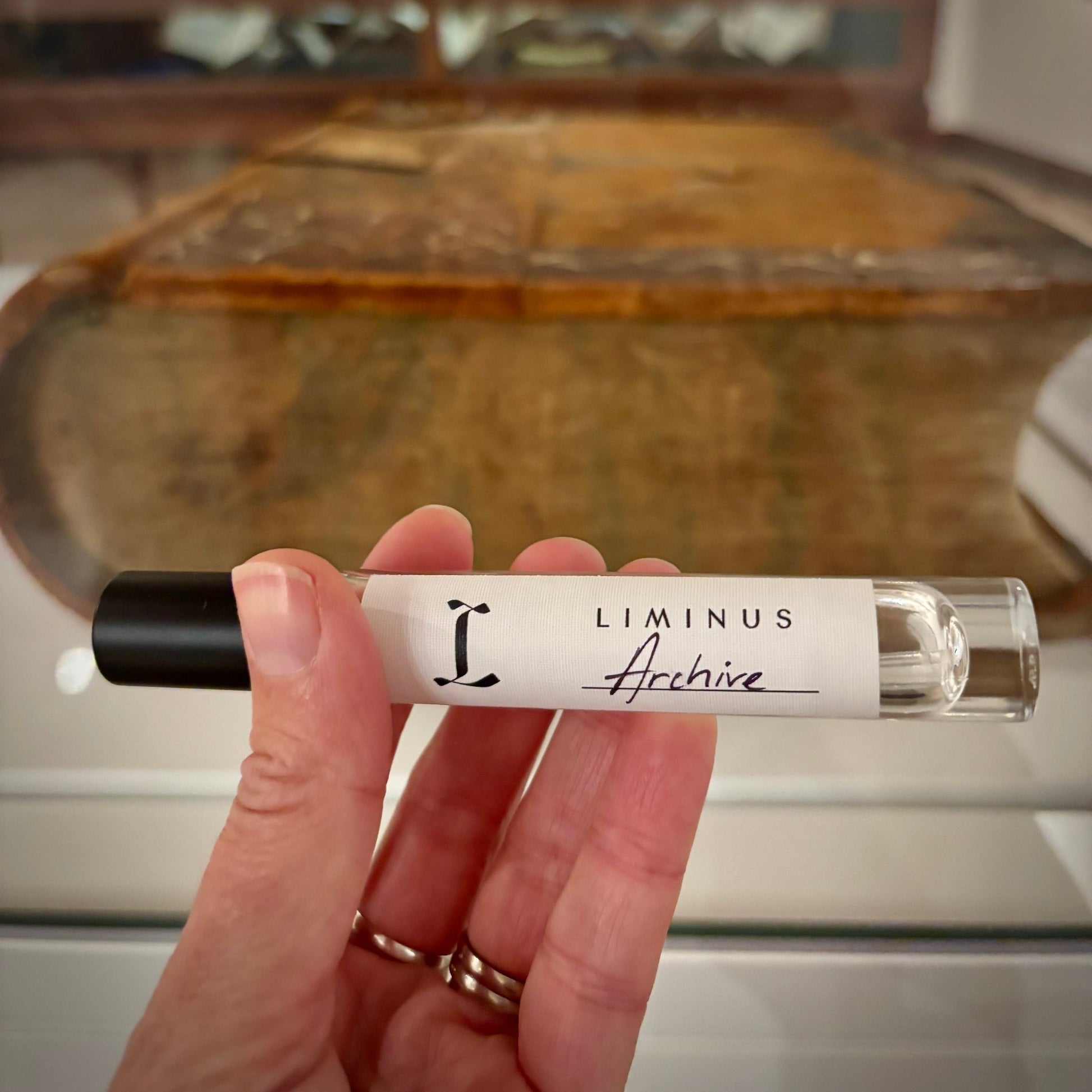 Archive eau de parfum - Liminus